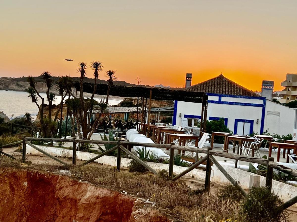 Beach & Sea Apt, Fast Wifi, Airco, Private Parking And Pool Portimão Esterno foto