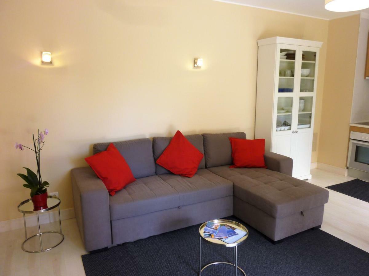 Beach & Sea Apt, Fast Wifi, Airco, Private Parking And Pool Portimão Esterno foto